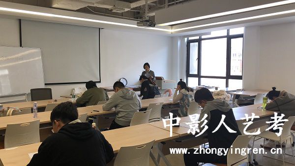 (xi)